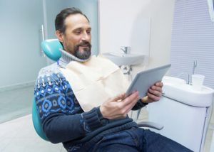 background history dental implants drummoynev